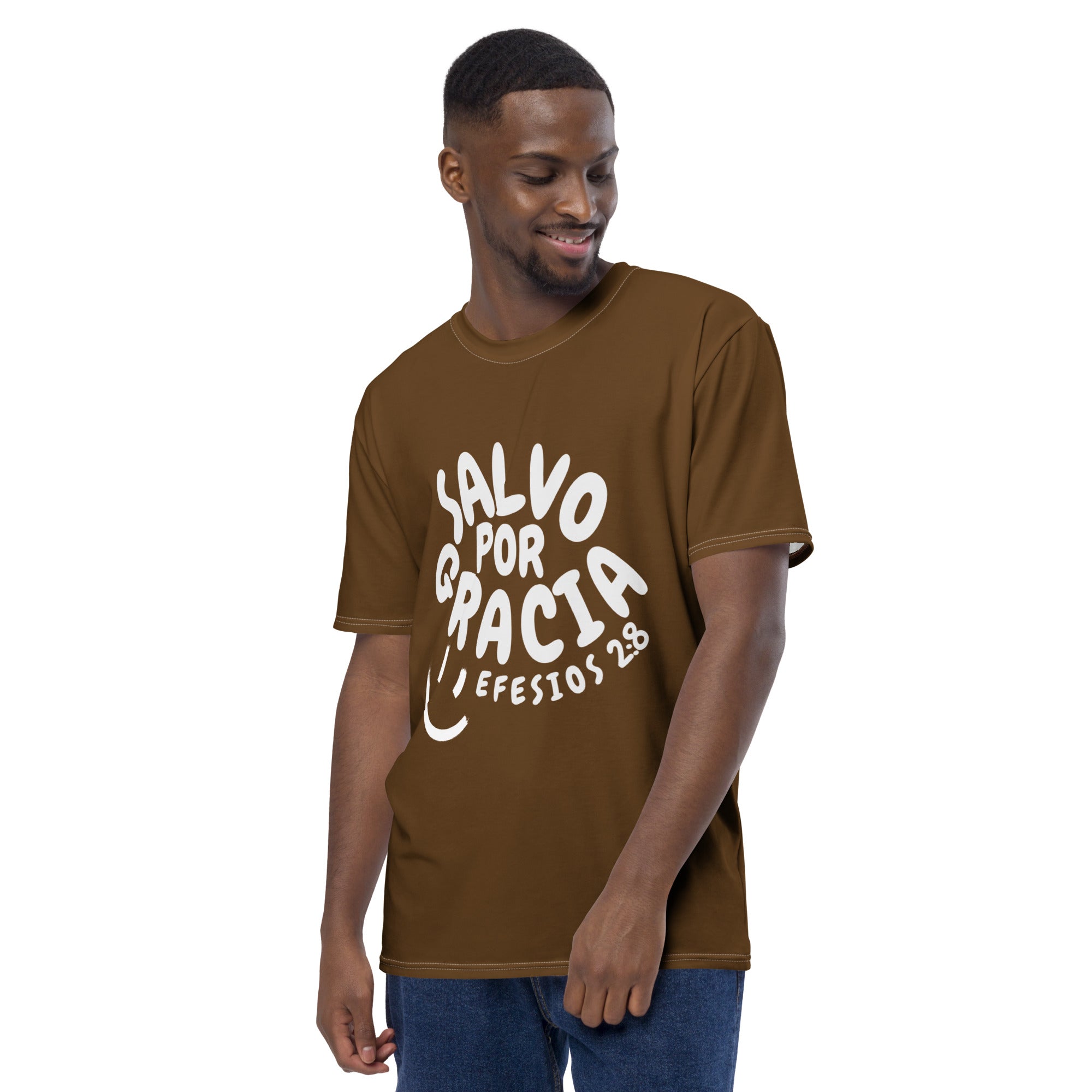 "Salvo Por Su Gracia" Efs 2:8 Camiseta Comoda Unisex Color "Chocolate"